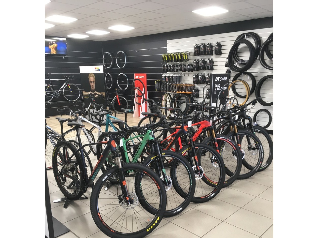 Magasin de vélo à  Vélos adultes